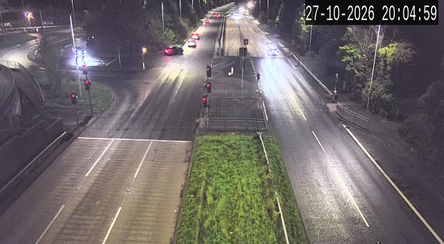 Belvoir C'way - Newtownbreda Rd - Tesco's traffic camera
