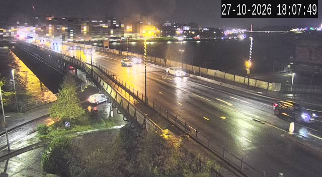 Craigavon Bridge traffic camera
