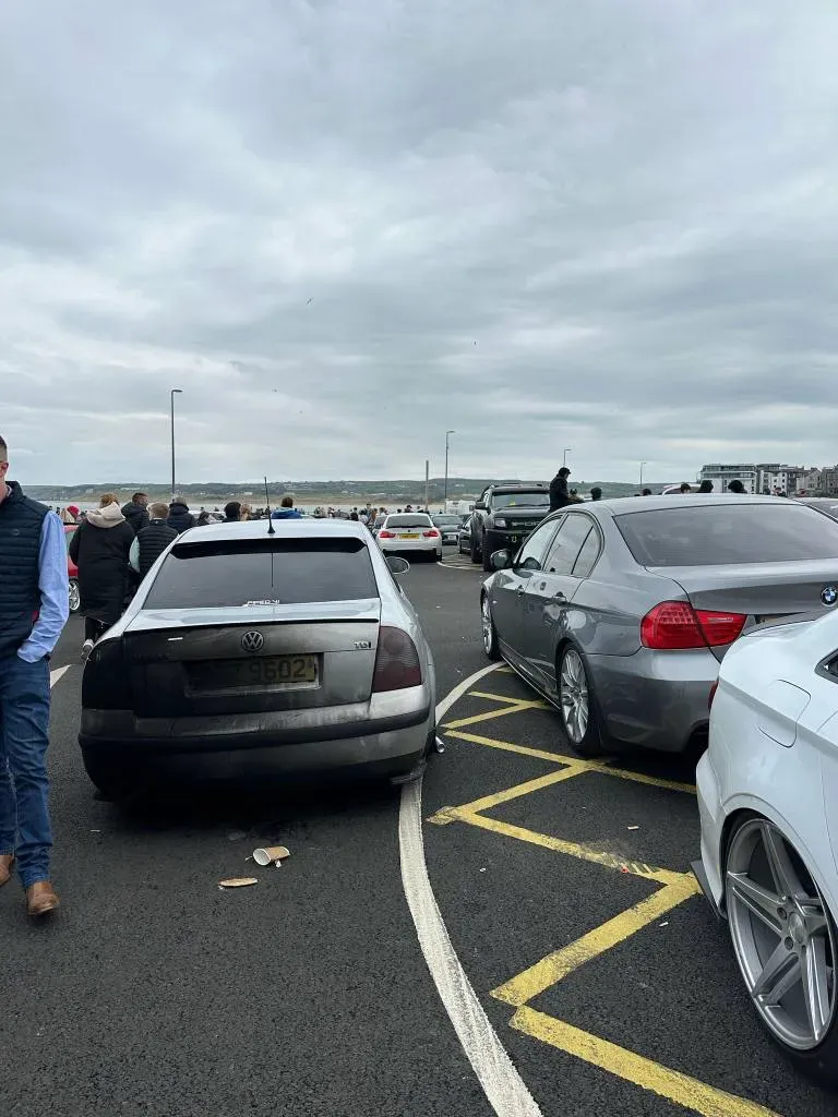 Easter Sunday madness at the port 2025