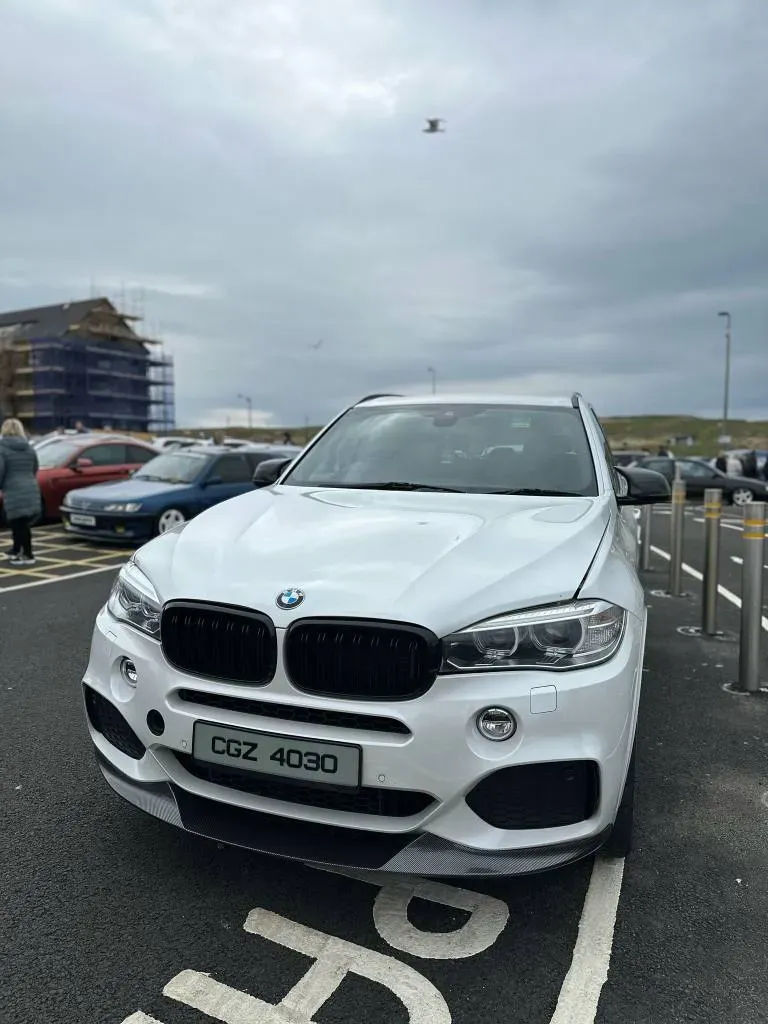 Easter Sunday madness at the port 2025